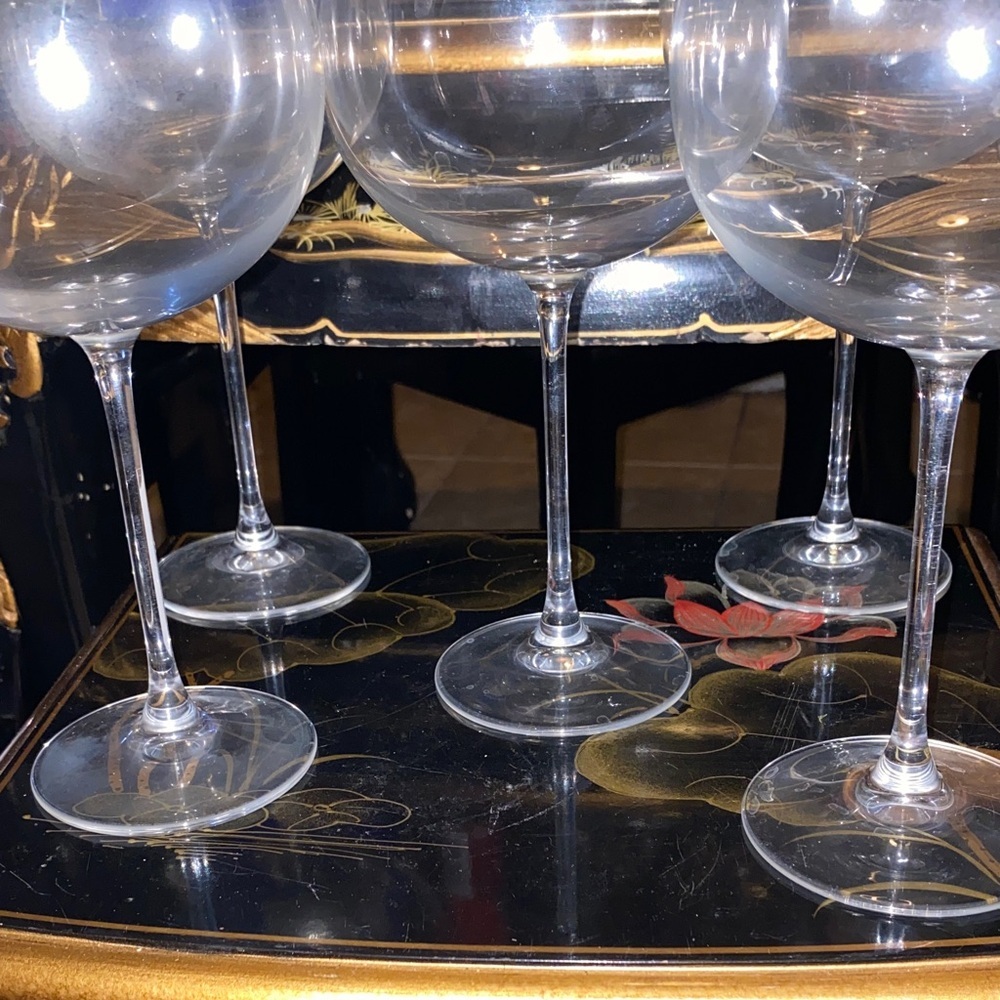 Elegant Crystal D’Arques Clear Wine Glass Set of 5 - Picture 8 of 8